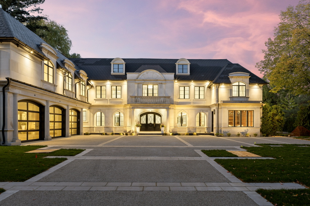 100 Bayview Ridge, Bridle Path luxury estate sold by Peter Torkan, $15,888,888